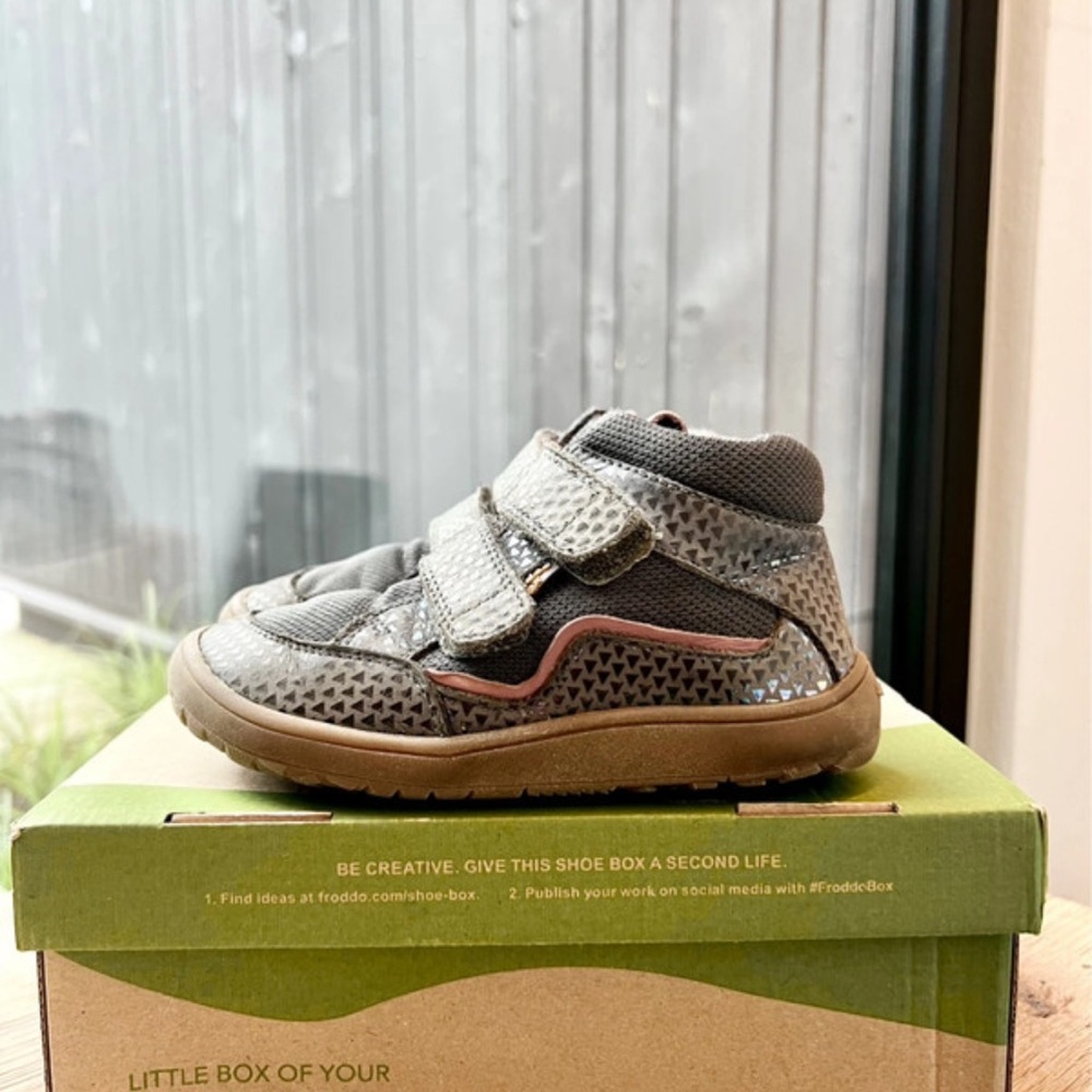 Froddo Barefoot Winter Tex Wool lined size EU 27 US 10.5